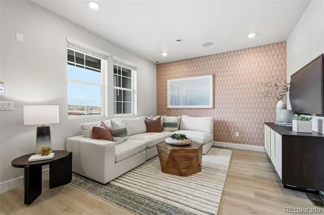 17205 W 91st Lane Arvada, CO 80007