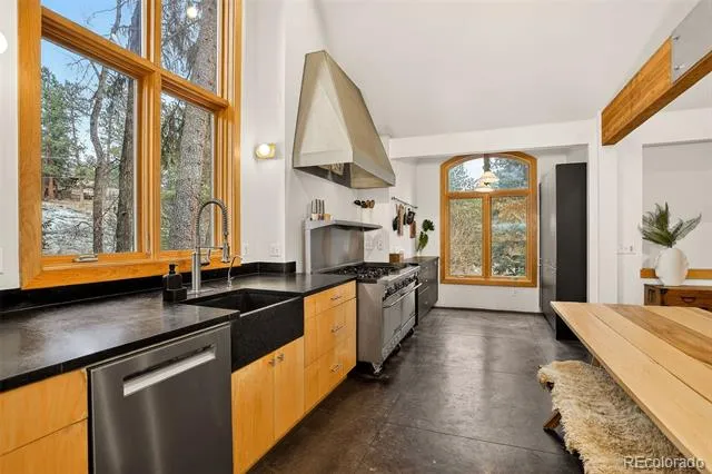 24844 Turkey Creek Road Evergreen, CO 80439