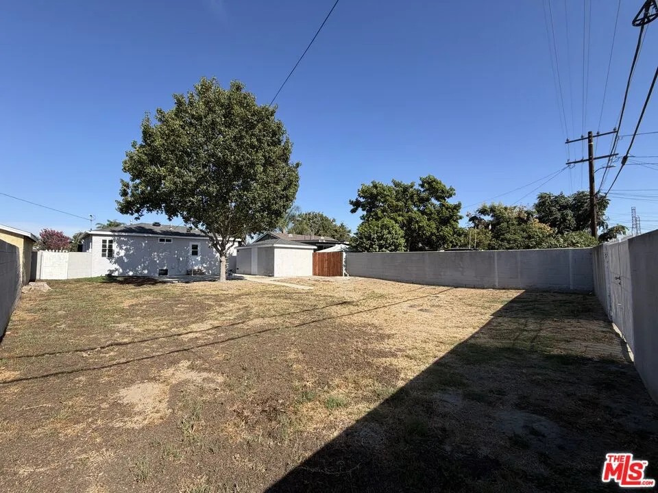 16503 S Cuzco Avenue Compton, CA 90221