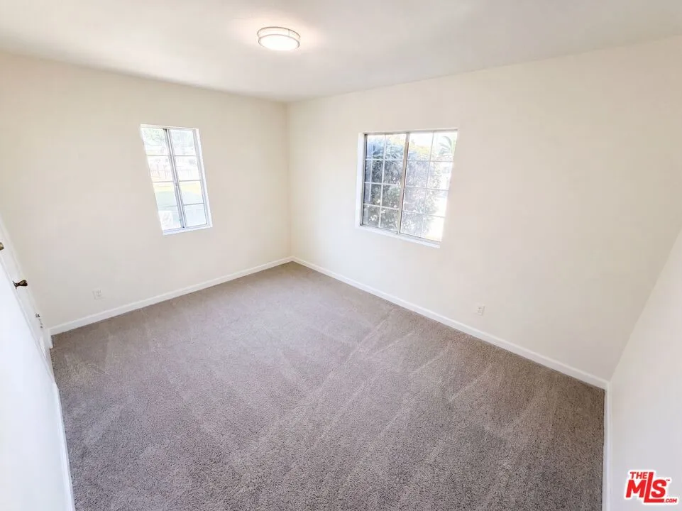 16503 S Cuzco Avenue Compton, CA 90221