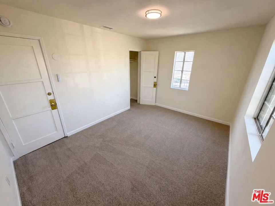 16503 S Cuzco Avenue Compton, CA 90221