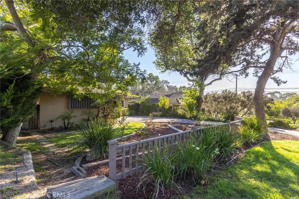 3404 Via La Selva Palos Verdes Estates, CA 90274