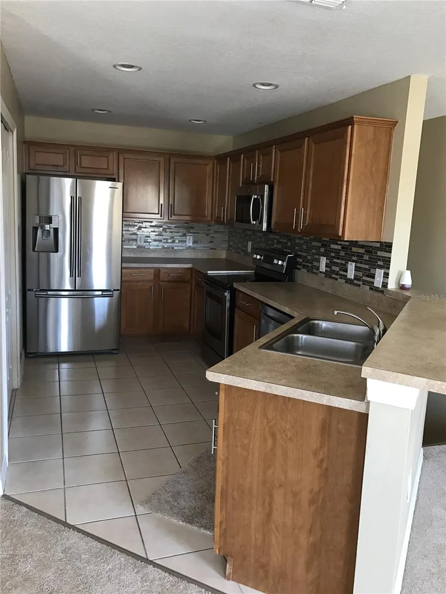 4020 PEMBERLY PINES CIRCLE St Cloud, FL 34769