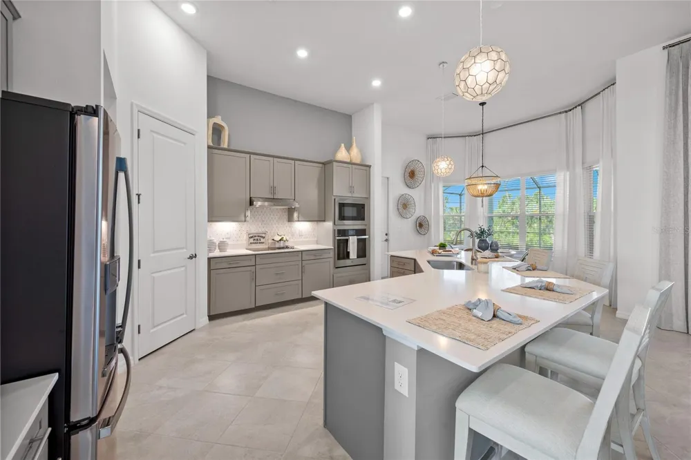 20013 TROUT TERRACE Lakewood Ranch, FL 34211