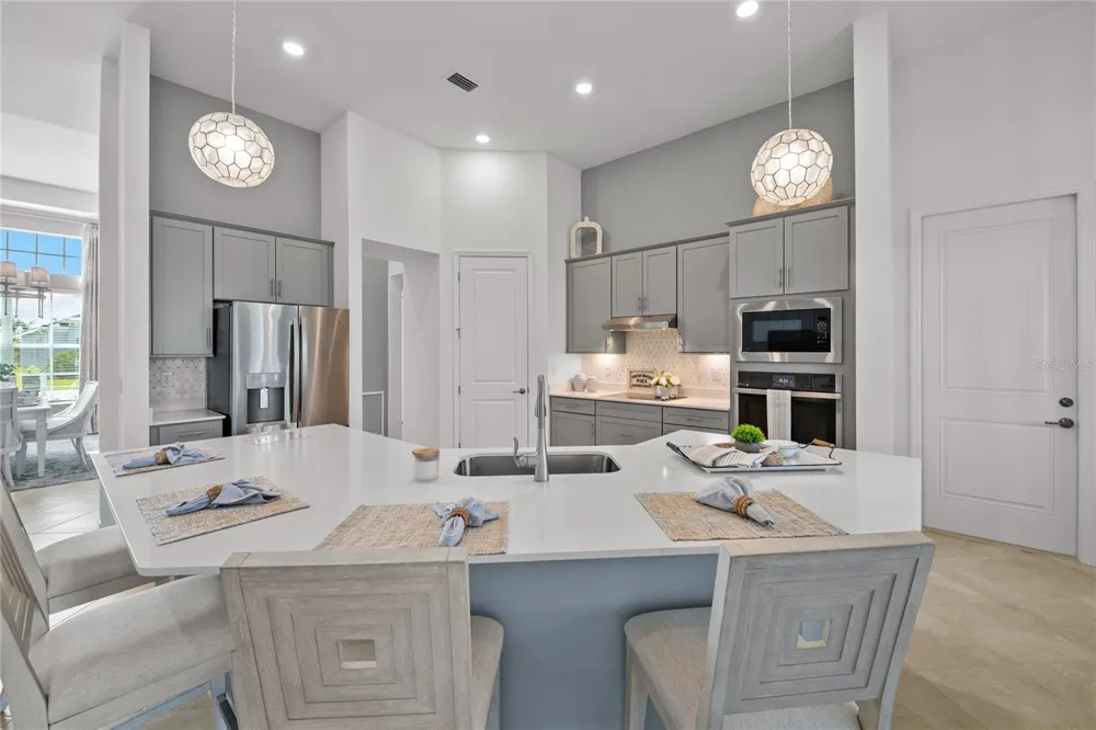 20013 TROUT TERRACE Lakewood Ranch, FL 34211