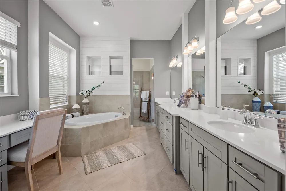 20013 TROUT TERRACE Lakewood Ranch, FL 34211
