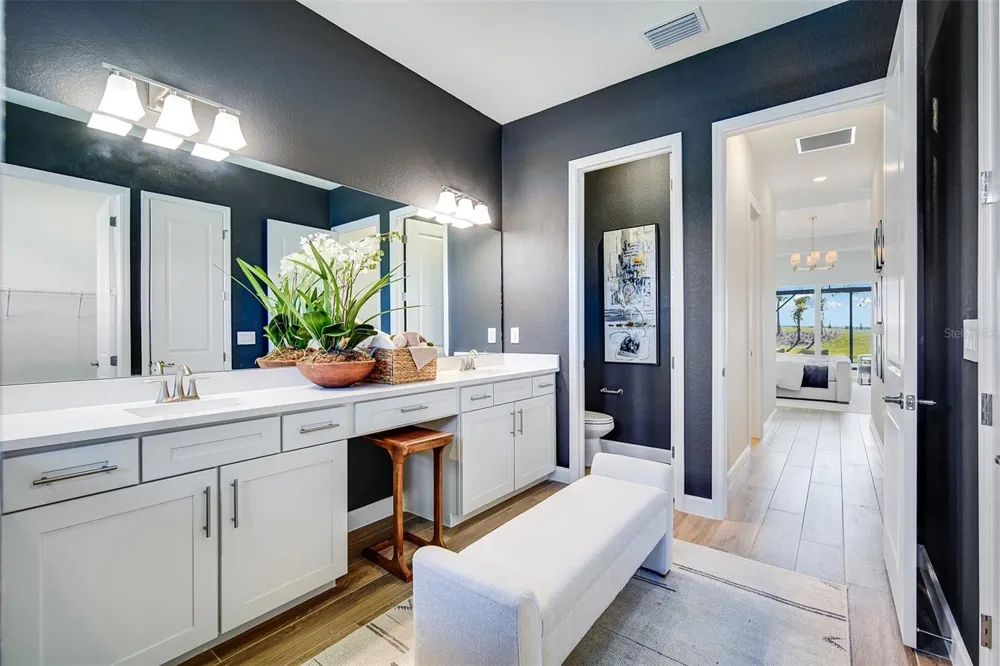 20009 TROUT TERRACE Lakewood Ranch, FL 34211