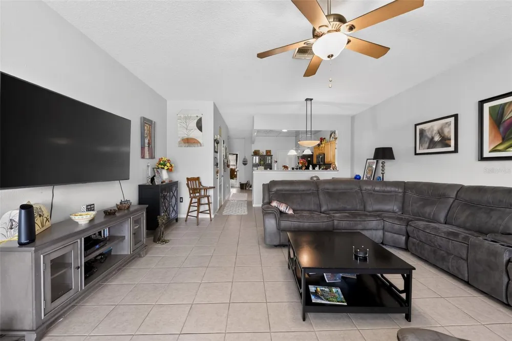2823 CONCH HOLLOW DRIVE Brandon, FL 33511