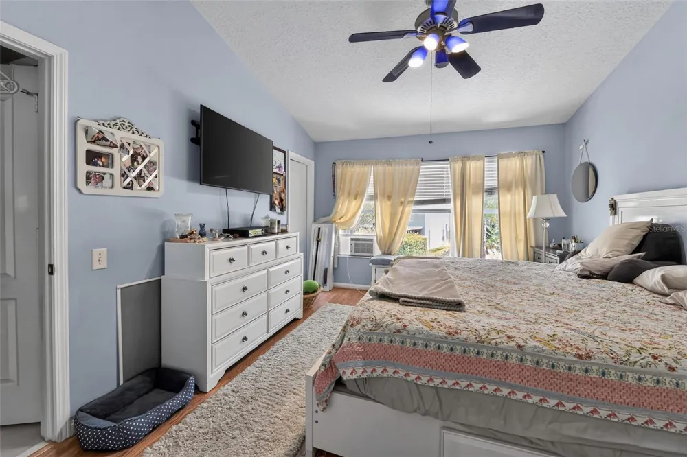 2823 CONCH HOLLOW DRIVE Brandon, FL 33511