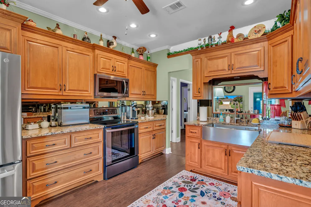372 Spyglass Hill DR Perry, GA 31069