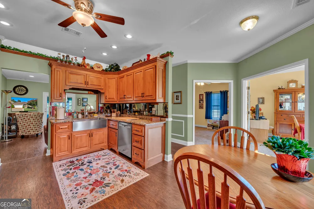372 Spyglass Hill DR Perry, GA 31069