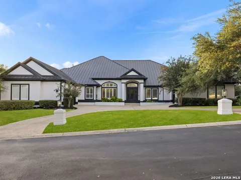 1 Bayside Court