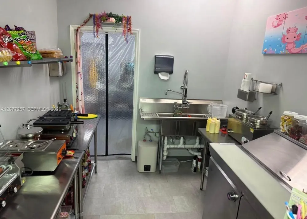 1801 NE 8th St Homestead, FL 33033