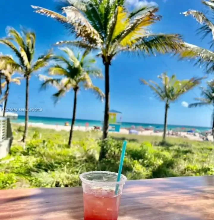 400 NE 2nd St Pompano Beach, FL 33060
