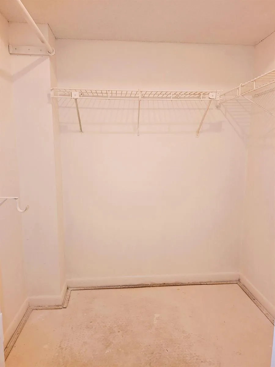2900 NW 47TH TERRACE #303B Lauderdale Lakes, FL 33313