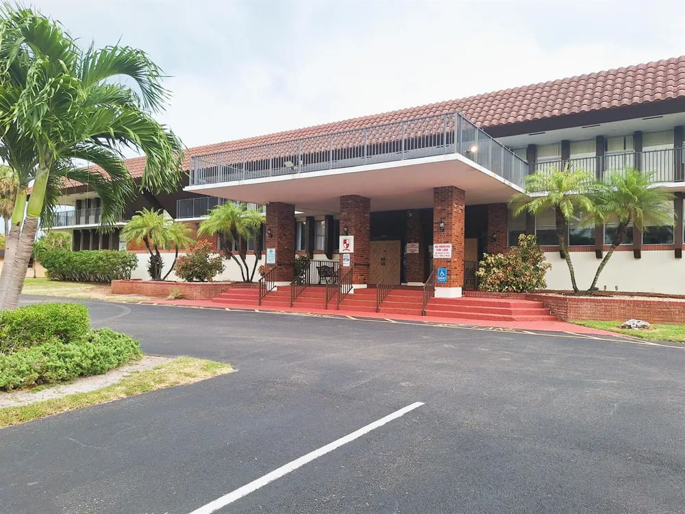 2900 NW 47TH TERRACE #303B Lauderdale Lakes, FL 33313
