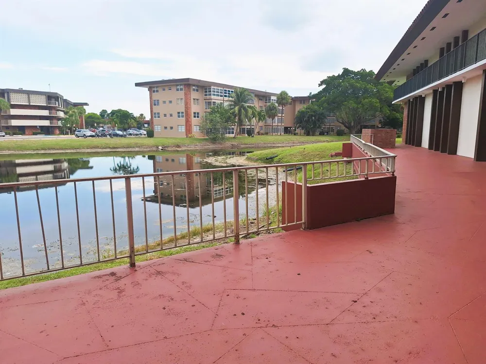 2900 NW 47TH TERRACE #303B Lauderdale Lakes, FL 33313