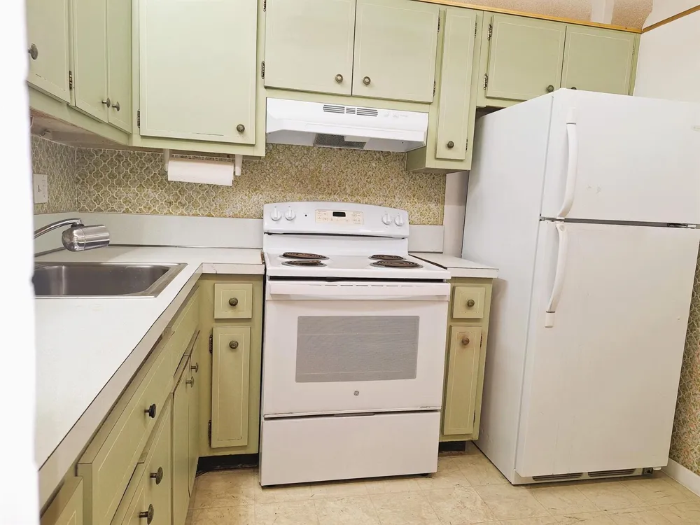 2900 NW 47TH TERRACE #303B Lauderdale Lakes, FL 33313