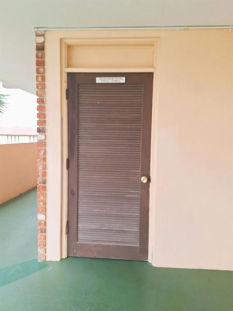 2900 NW 47TH TERRACE #303B Lauderdale Lakes, FL 33313