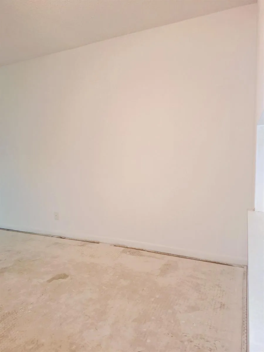 2900 NW 47TH TERRACE #303B Lauderdale Lakes, FL 33313