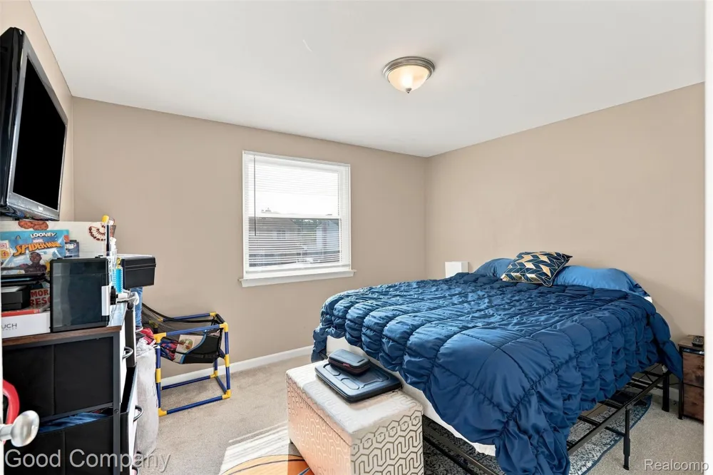 29293 Marshall Street Southfield City, MI 48076