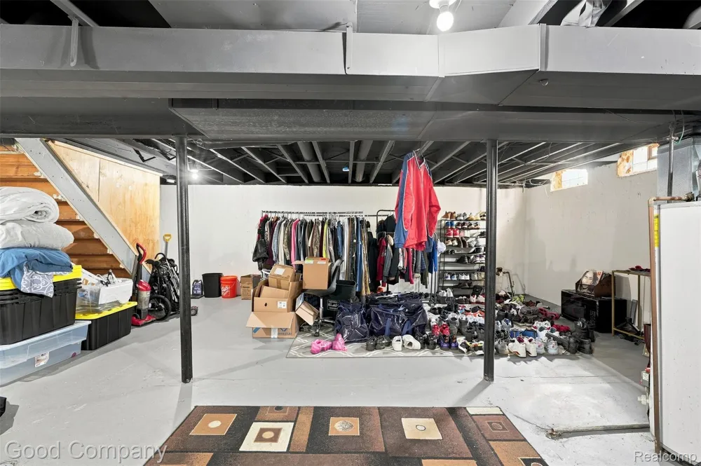 29293 Marshall Street Southfield City, MI 48076