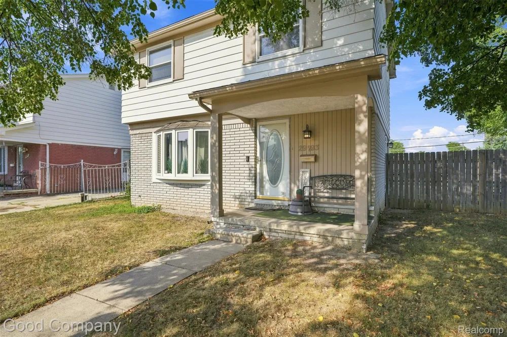 29293 Marshall Street Southfield City, MI 48076