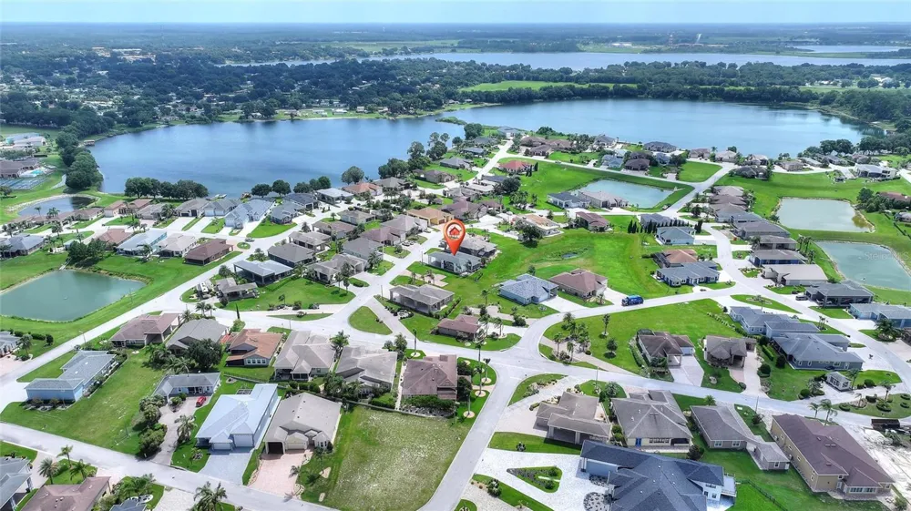 716 TEABERRY TRAIL Polk City, FL 33868