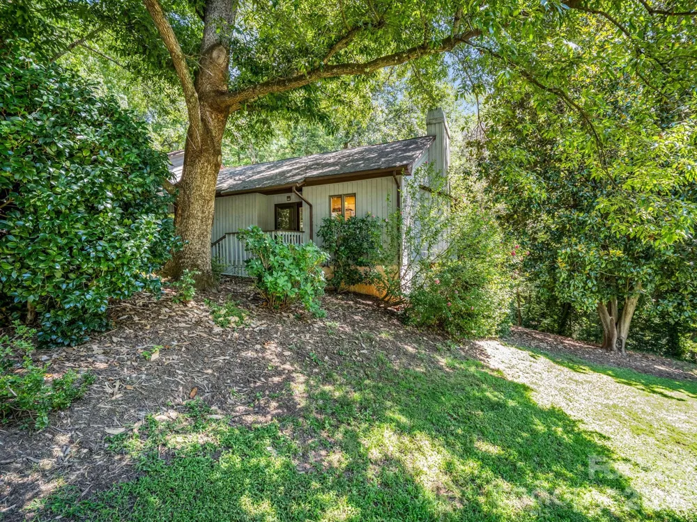 335 Melrose Avenue #111 Tryon, NC 28782