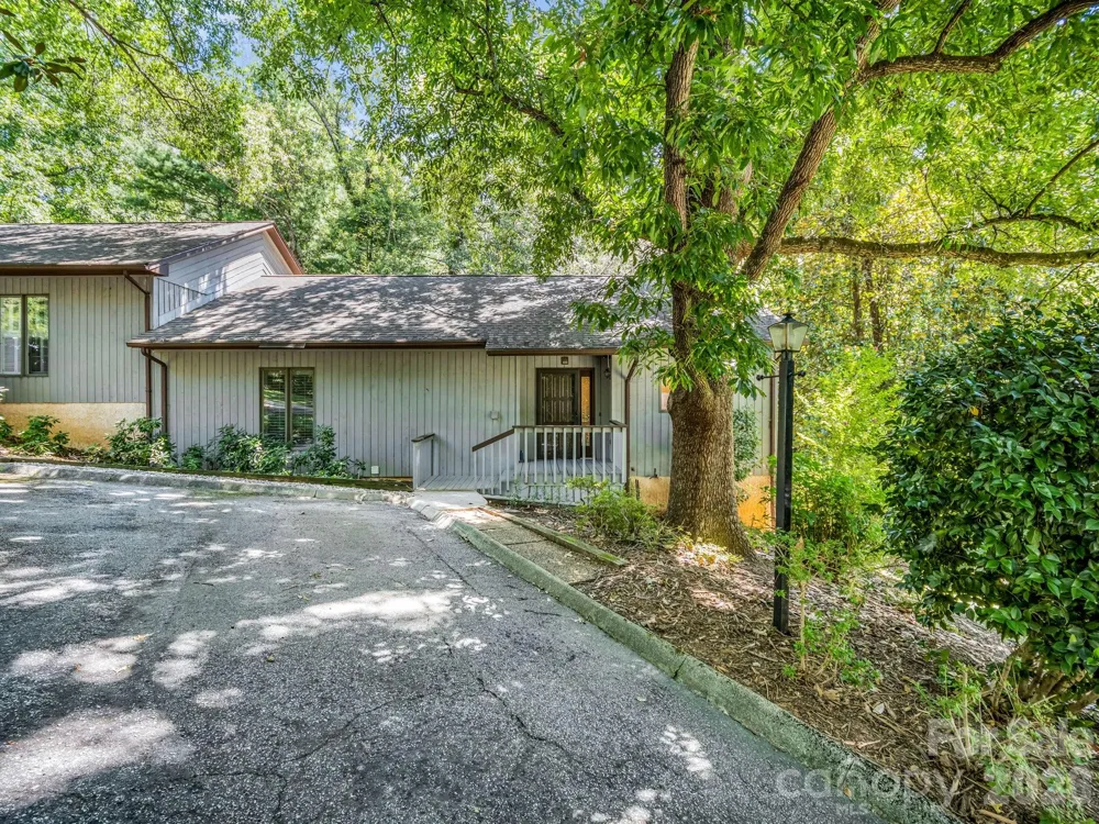 335 Melrose Avenue #111 Tryon, NC 28782