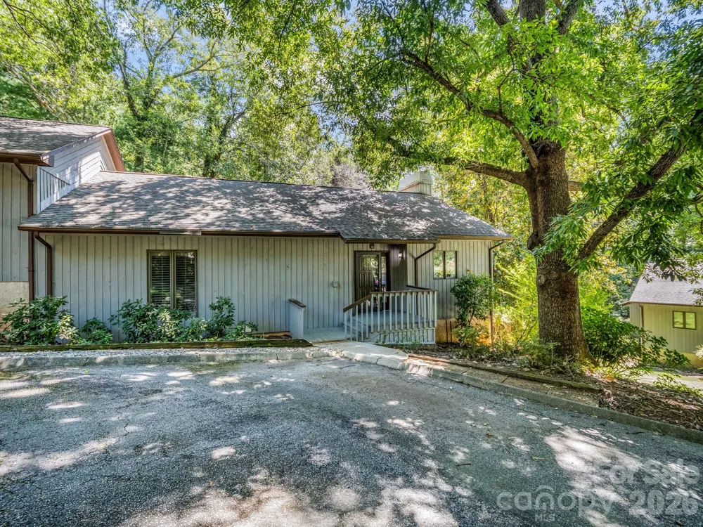 335 Melrose Avenue #111 Tryon, NC 28782