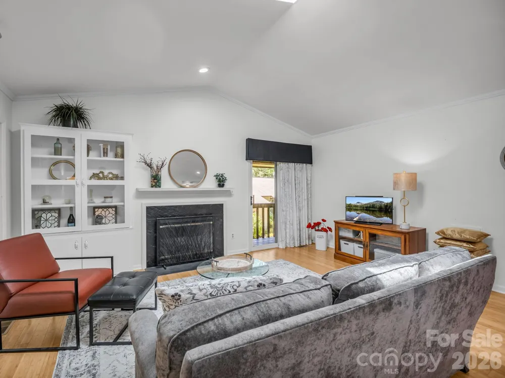 335 Melrose Avenue #111 Tryon, NC 28782