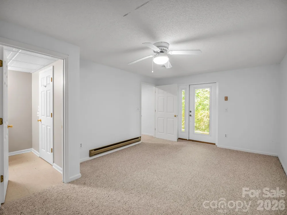 335 Melrose Avenue #111 Tryon, NC 28782