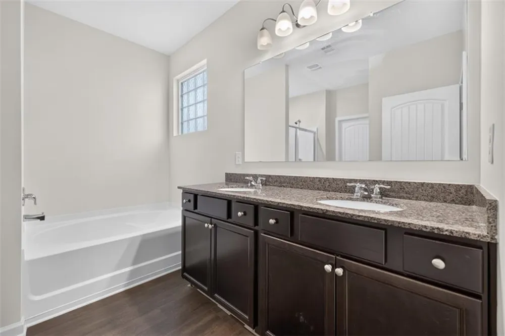 6750 Star Gaze Court Flowery Branch, GA 30542