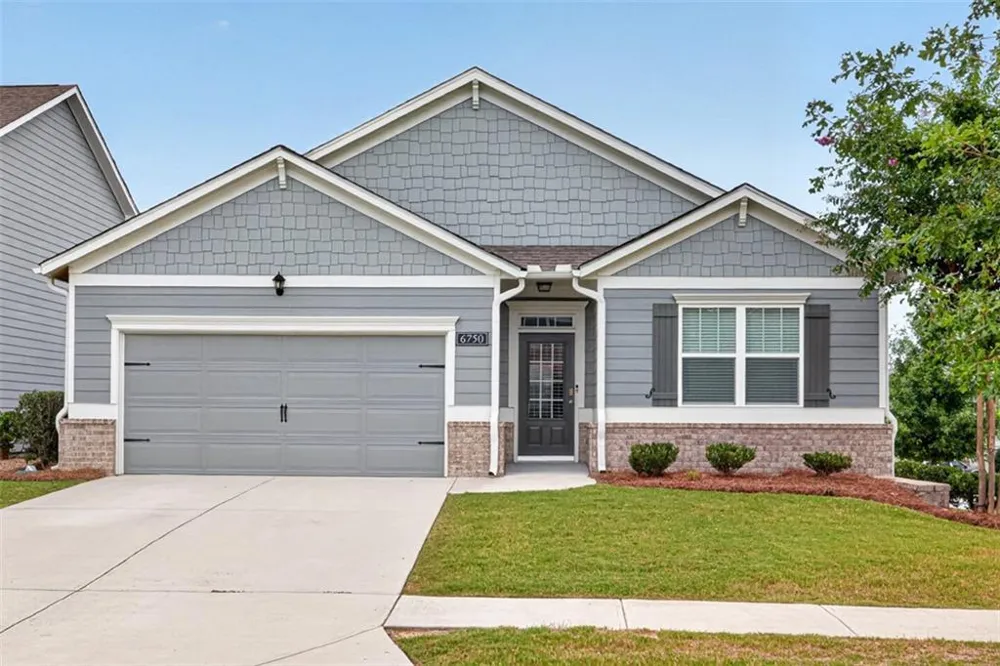6750 Star Gaze Court Flowery Branch, GA 30542
