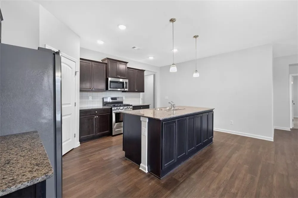 6750 Star Gaze Court Flowery Branch, GA 30542