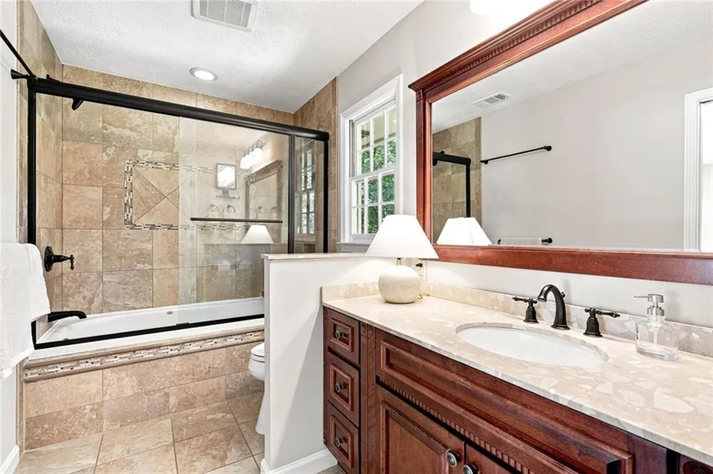113 Jamestown Court SW Lilburn, GA 30047