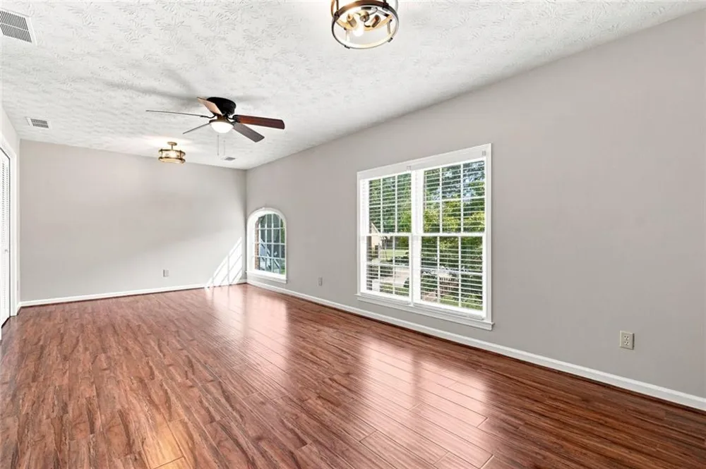 113 Jamestown Court SW Lilburn, GA 30047