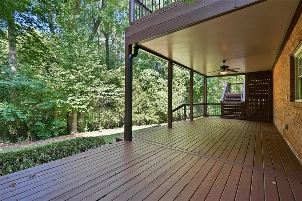 113 Jamestown Court SW Lilburn, GA 30047