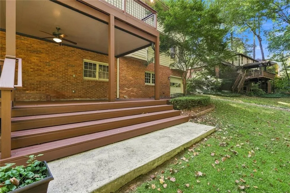 113 Jamestown Court SW Lilburn, GA 30047