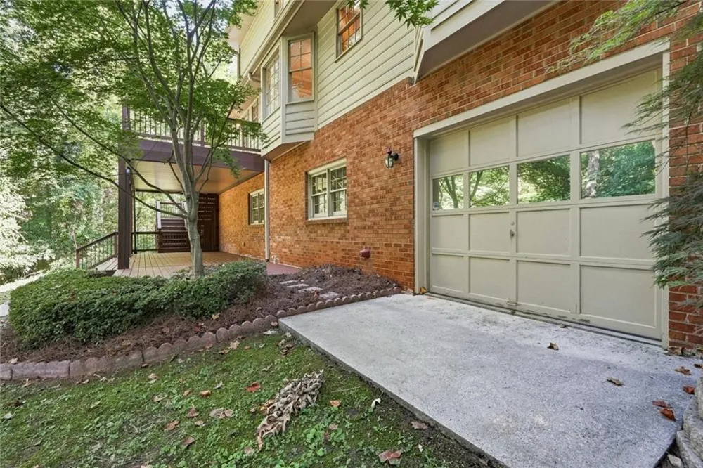 113 Jamestown Court SW Lilburn, GA 30047