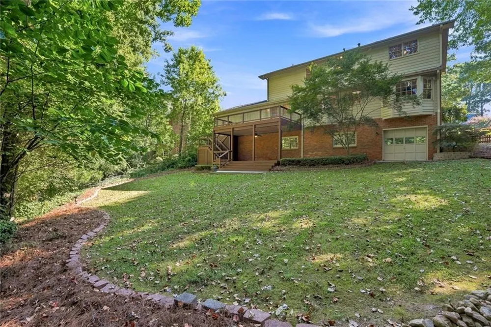 113 Jamestown Court SW Lilburn, GA 30047