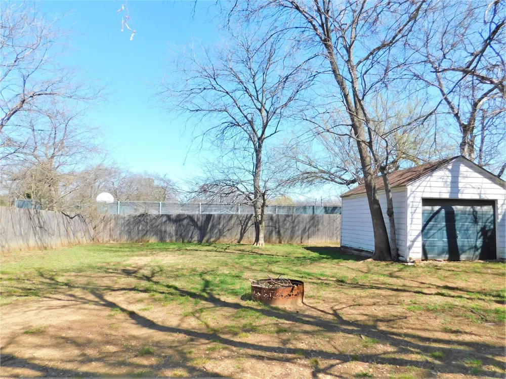 814 Anderson Street Denton, TX 76201