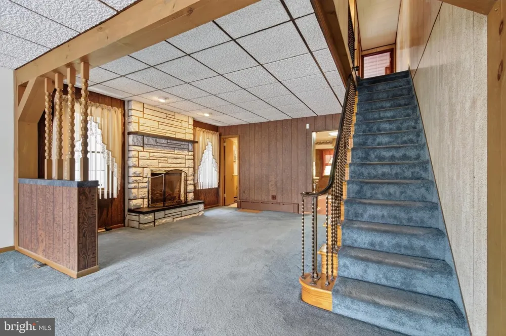 408 E PATTERSON STREET Lansford, PA 18232