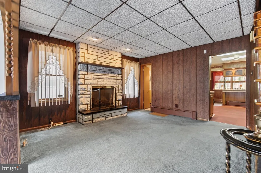 408 E PATTERSON STREET Lansford, PA 18232