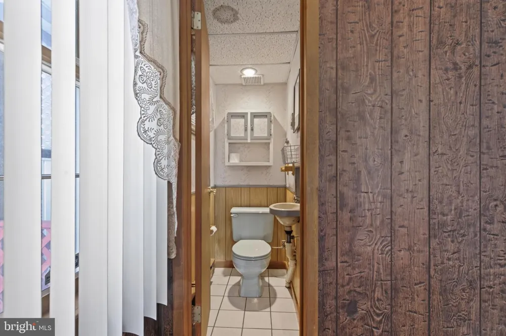 408 E PATTERSON STREET Lansford, PA 18232