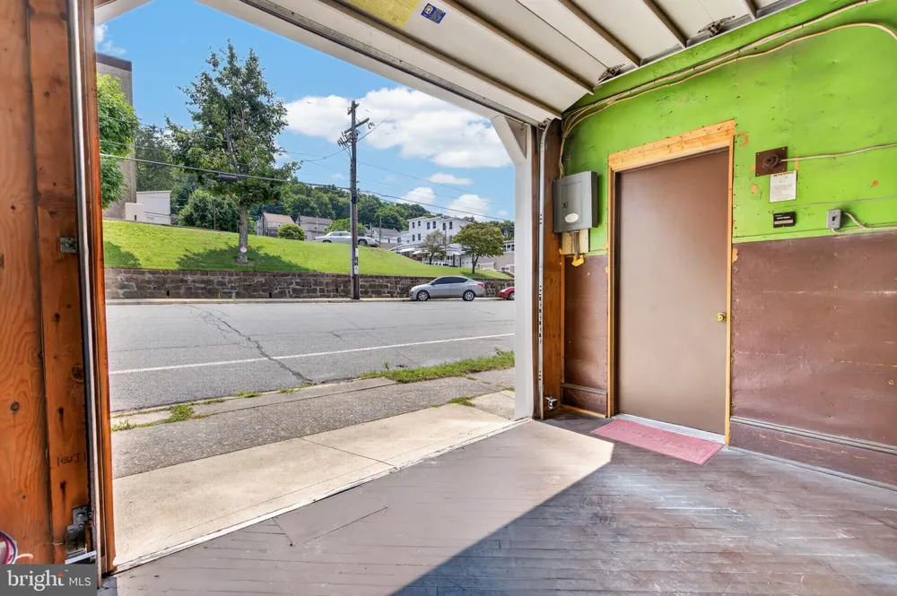 408 E PATTERSON STREET Lansford, PA 18232