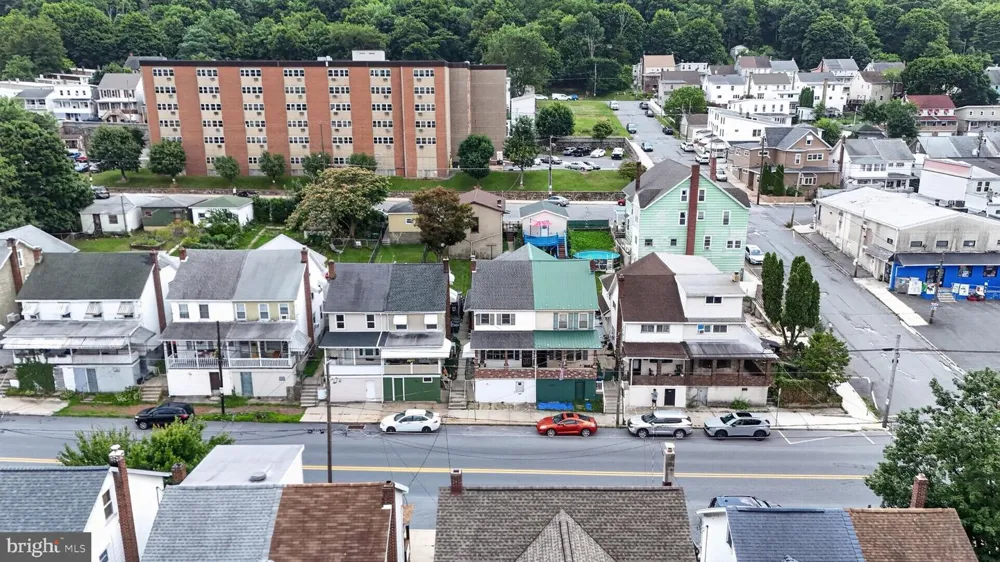408 E PATTERSON STREET Lansford, PA 18232