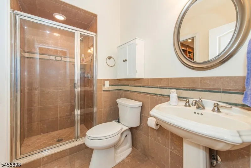 93 Coventry Way Ringwood, NJ 07456