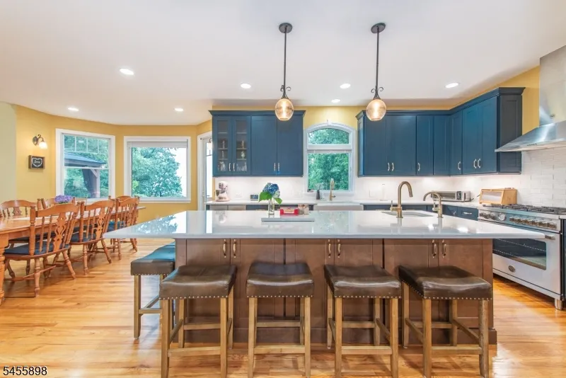 93 Coventry Way Ringwood, NJ 07456